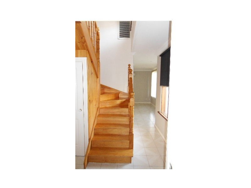 64 River Street, Newport VIC 3015