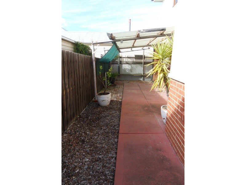 64 River Street, Newport VIC 3015