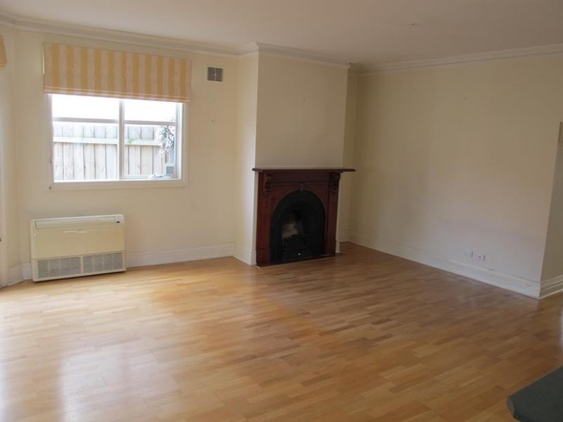 17 Paine Street, Newport VIC 3015