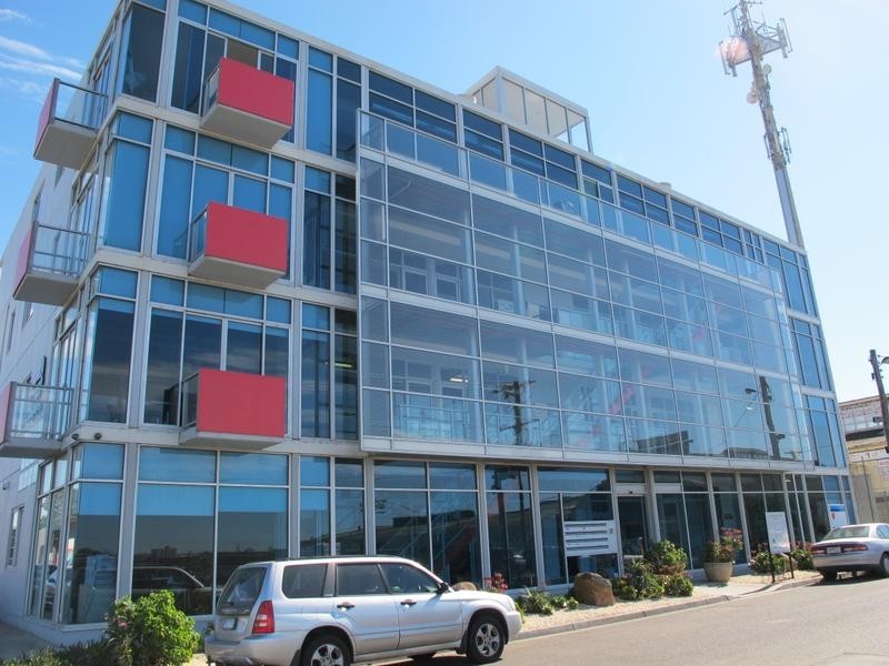 8/8-18 Whitehall Street, Footscray VIC 3011