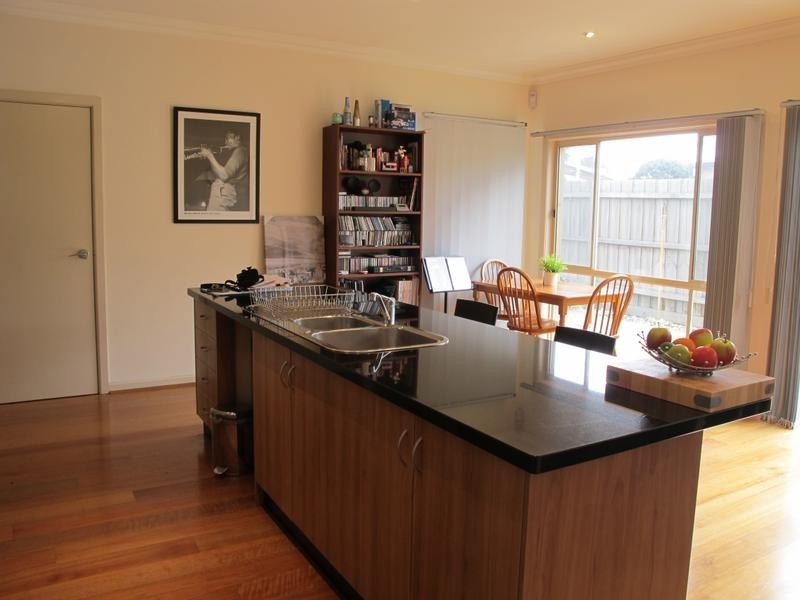 3/49 Kyle Road, Altona North VIC 3025