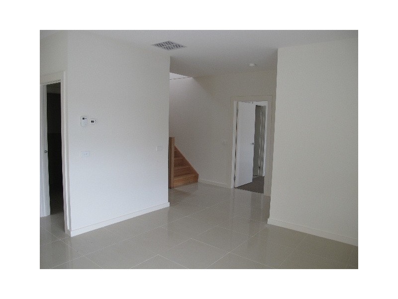 1/5 Little Street, Altona North VIC 3025