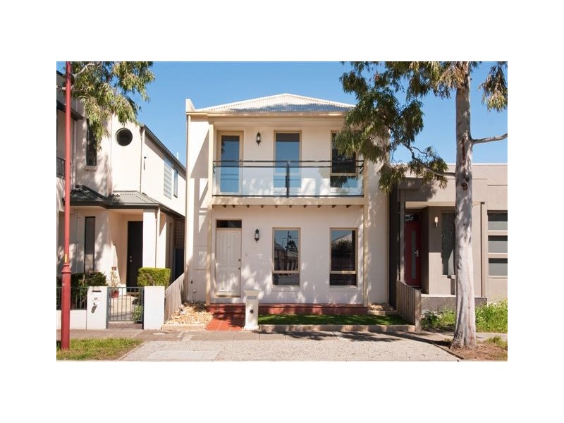 45 John Liston Drive, Newport VIC 3015