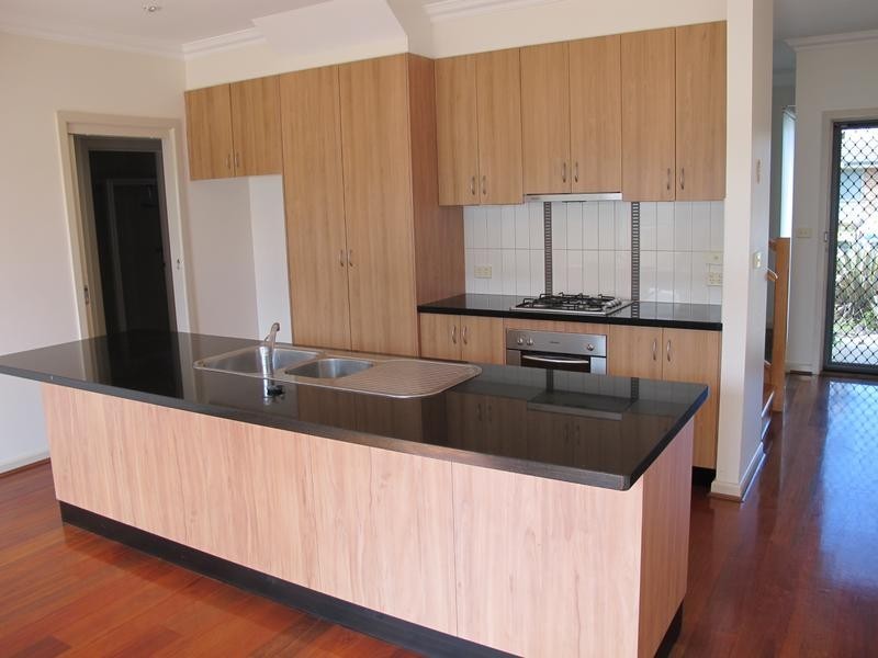 2B Marigold Avenue, Altona North VIC 3025