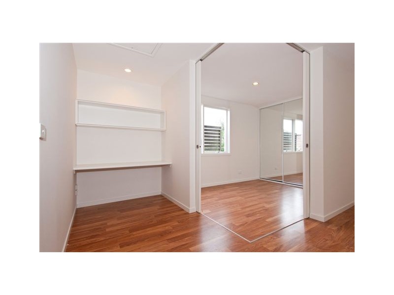 2/2 Thompson Street, Williamstown VIC 3016