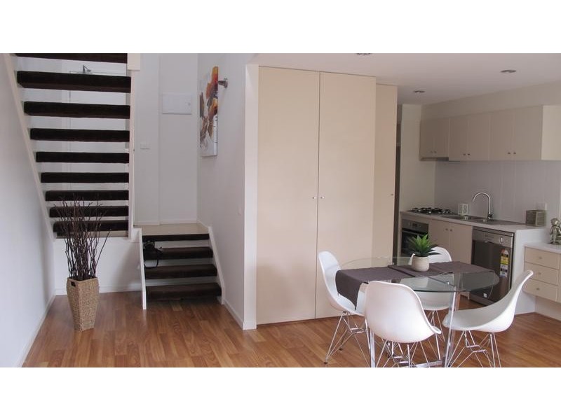 10/2 Thompson Street, Williamstown VIC 3016