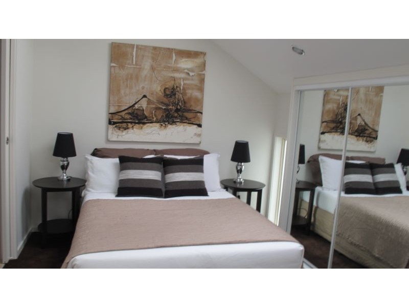 11/2 Thompson Street, Williamstown VIC 3016