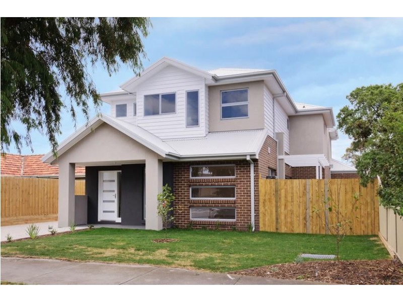 1/130 Woods Street, Newport VIC 3015