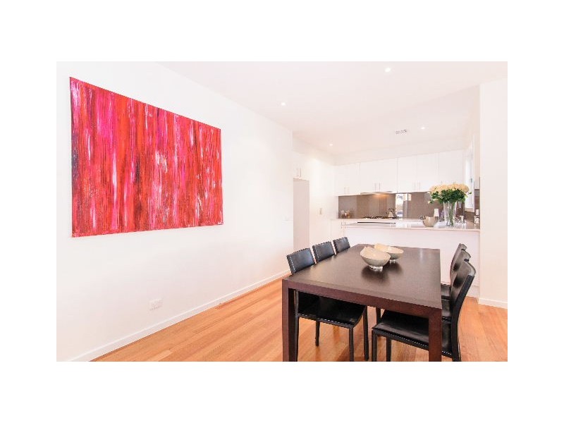 3/130 Woods Street, Newport VIC 3015