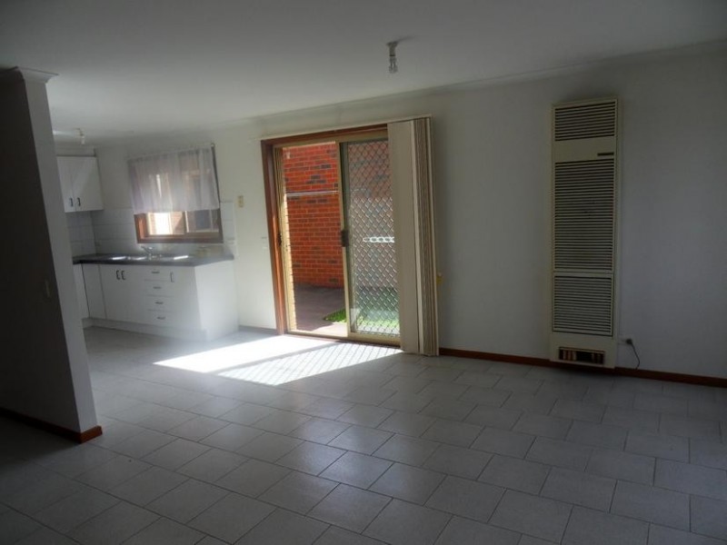 1/78 Saltley Street, South Kingsville VIC 3015