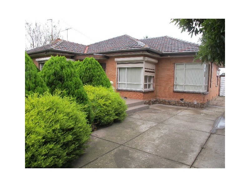 39 Paringa Avenue, Altona North VIC 3025