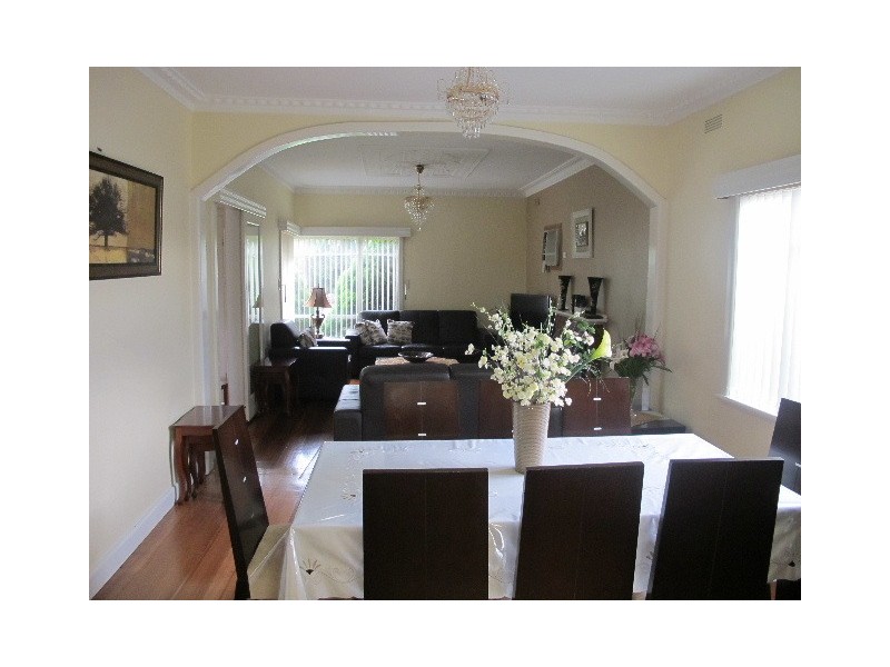 39 Paringa Avenue, Altona North VIC 3025