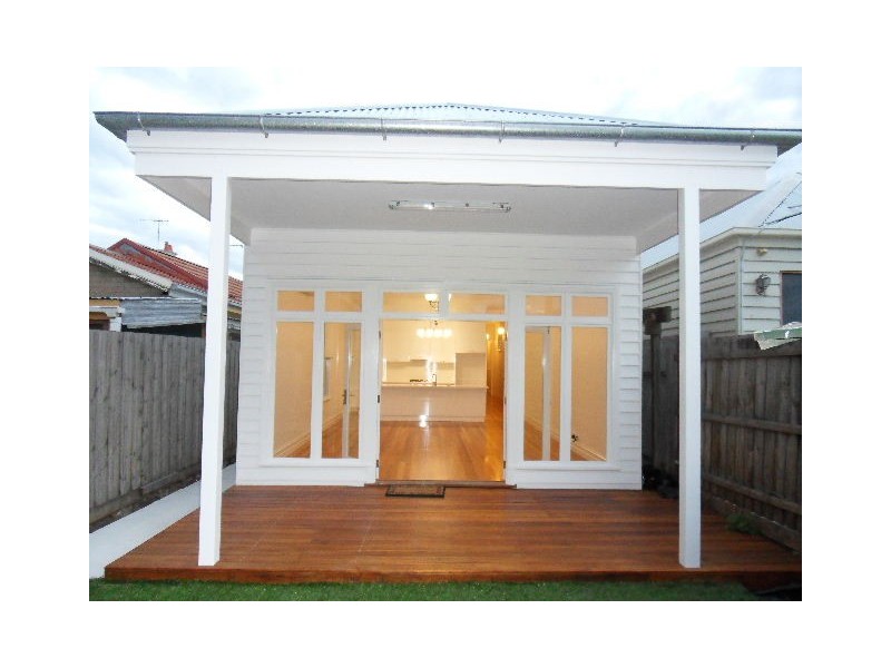 96 Farm Street, Newport VIC 3015