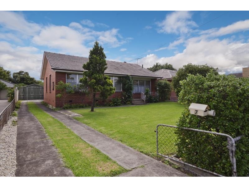 7 Bradley Street, Newport VIC 3015