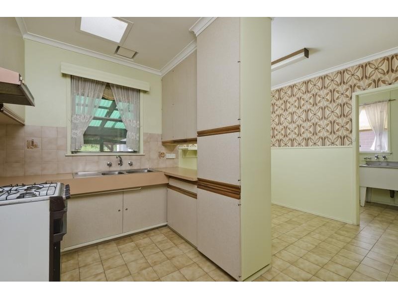 7 Bradley Street, Newport VIC 3015