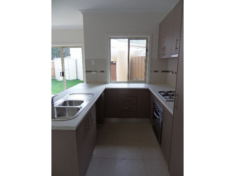 1/6 Gilligan Road, Altona North VIC 3025