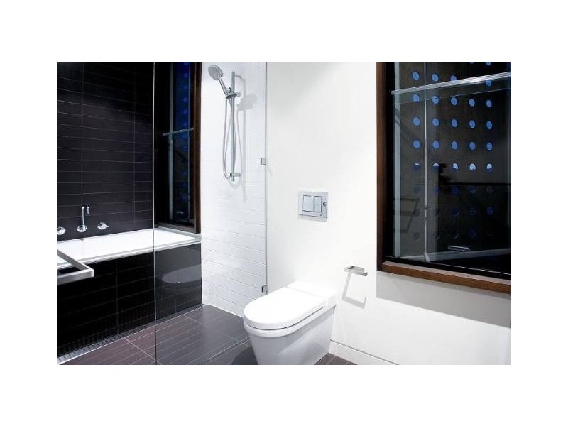 16 Steele Street, Newport VIC 3015