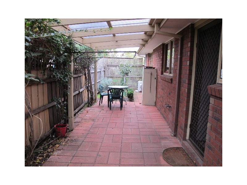 1/349 Geelong Road, West Footscray VIC 3012