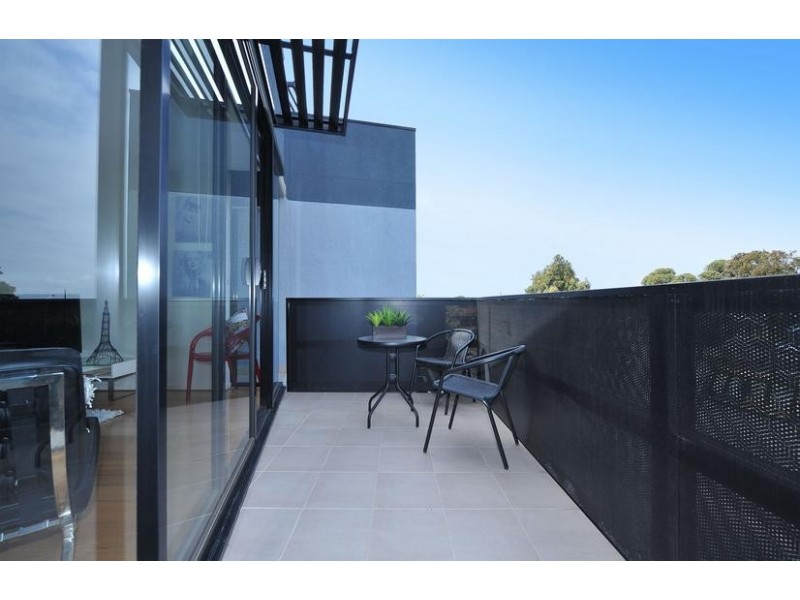 14/2-6 Mason Street, Newport VIC 3015
