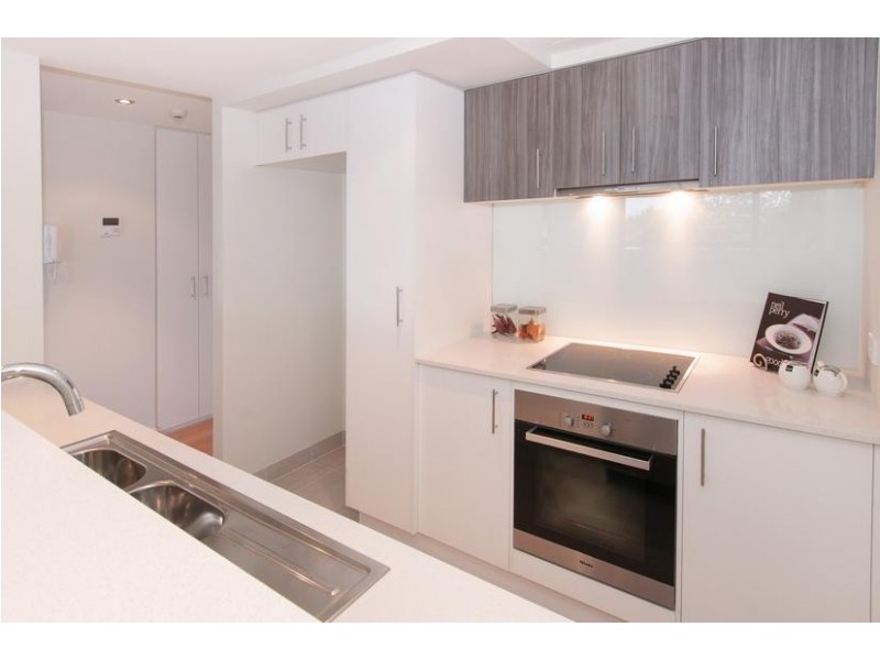 14/2-6 Mason Street, Newport VIC 3015