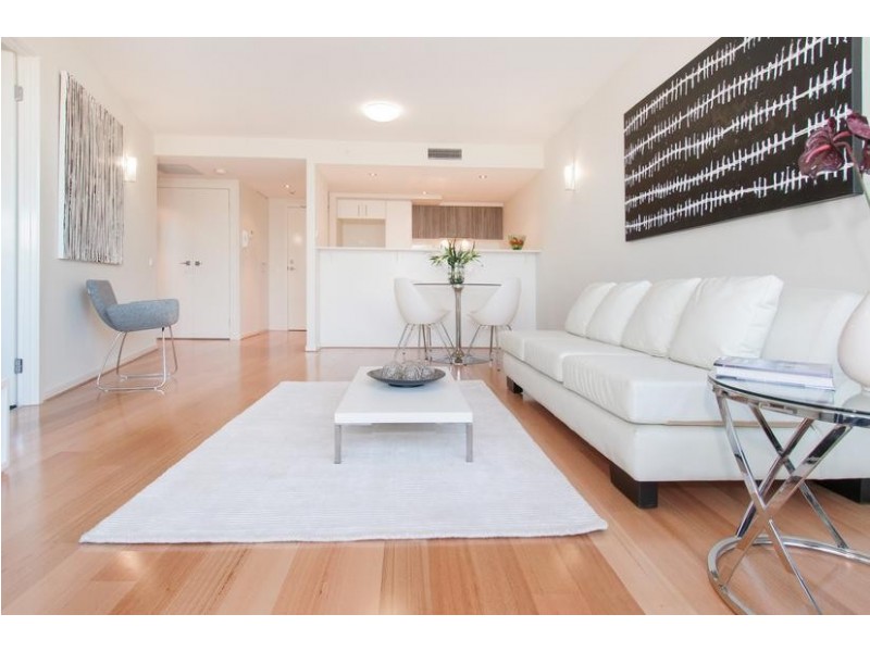 14/2-6 Mason Street, Newport VIC 3015