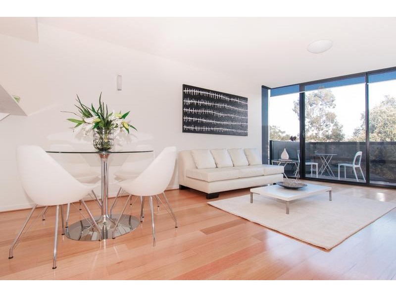 14/2-6 Mason Street, Newport VIC 3015