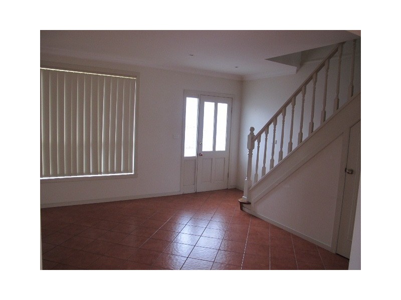 2/85 New Street, Spotswood VIC 3015