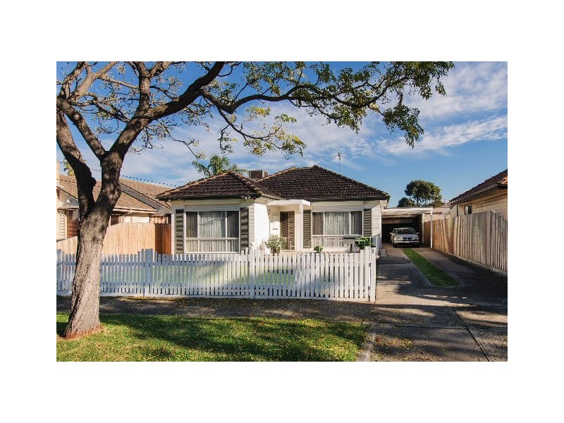 1 Carmen Street, Newport VIC 3015