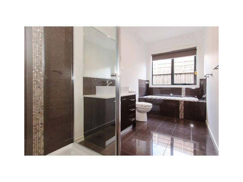 3/10 Laurie Street, Newport VIC 3015