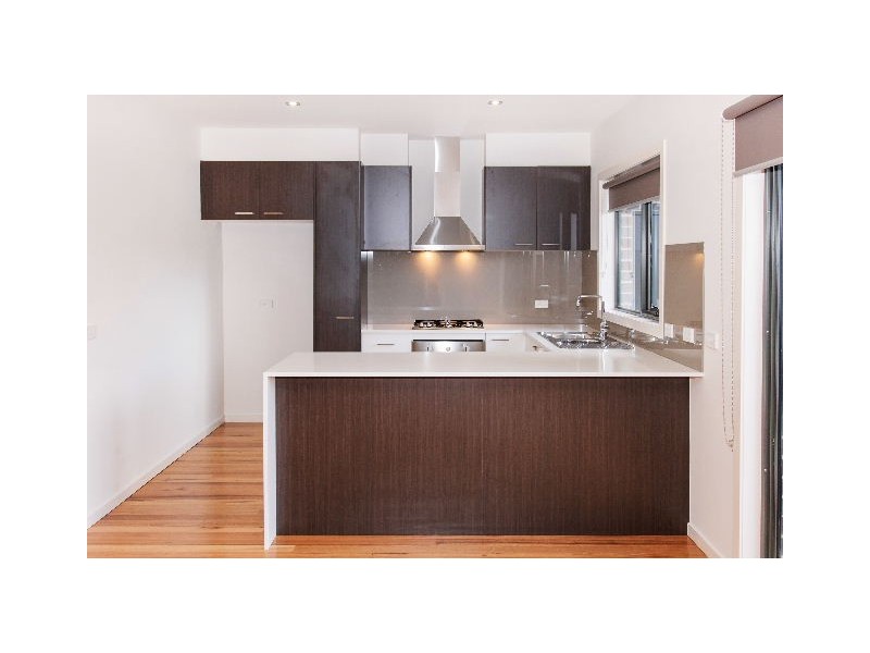 3/10 Laurie Street, Newport VIC 3015