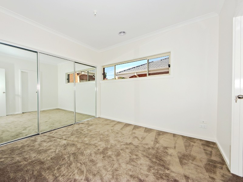 3/6 Gilligan Road, Altona North VIC 3025