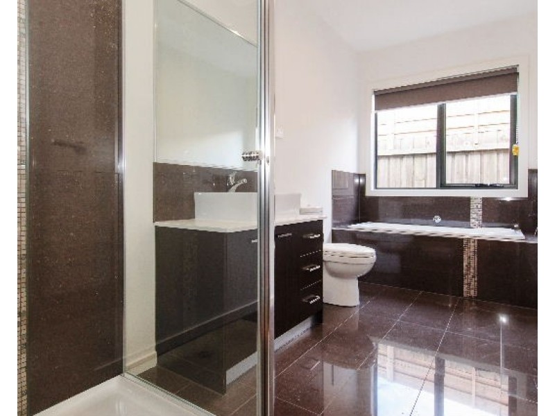 3/10 Laurie Street, Newport VIC 3015