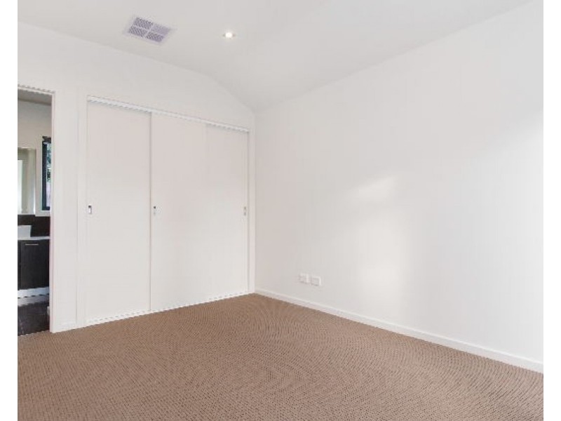 3/10 Laurie Street, Newport VIC 3015