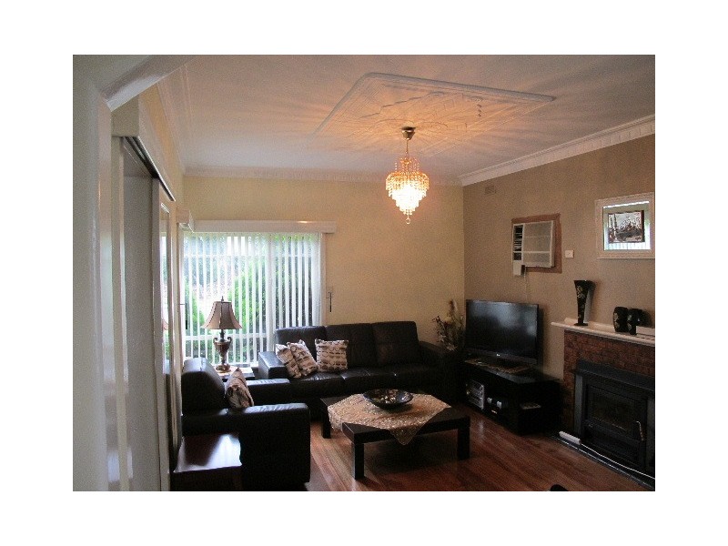 39 Paringa Road, Altona North VIC 3025