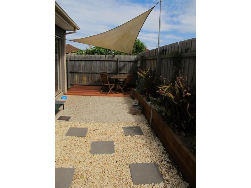 4/17 Carmen Street, Newport VIC 3015