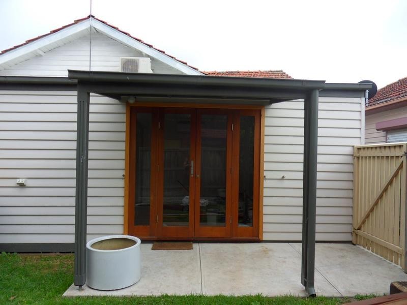 A/127 Hudsons Road, Spotswood VIC 3015