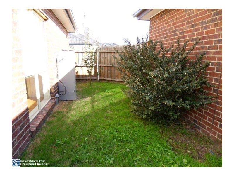 3/384 Blackshaws Road, Altona North VIC 3025