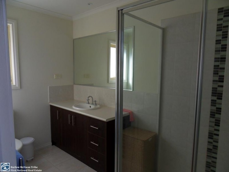 3/384 Blackshaws Road, Altona North VIC 3025