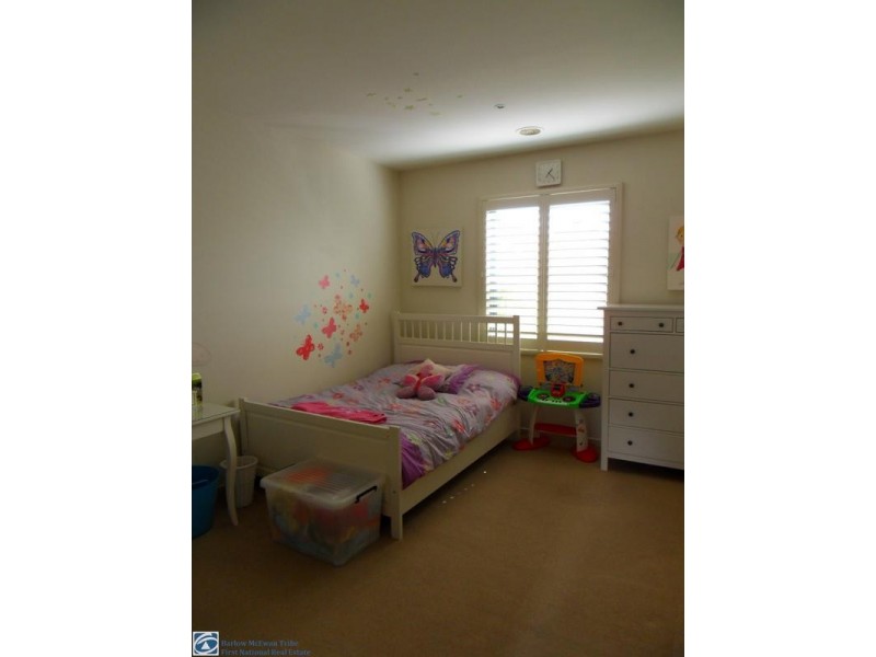26 Garnsworthy Place, Newport VIC 3015