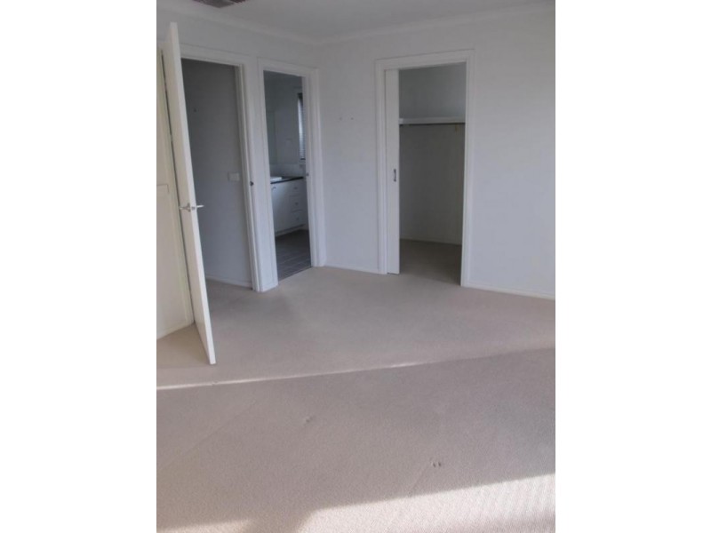 199 John Liston Drive, Newport VIC 3015
