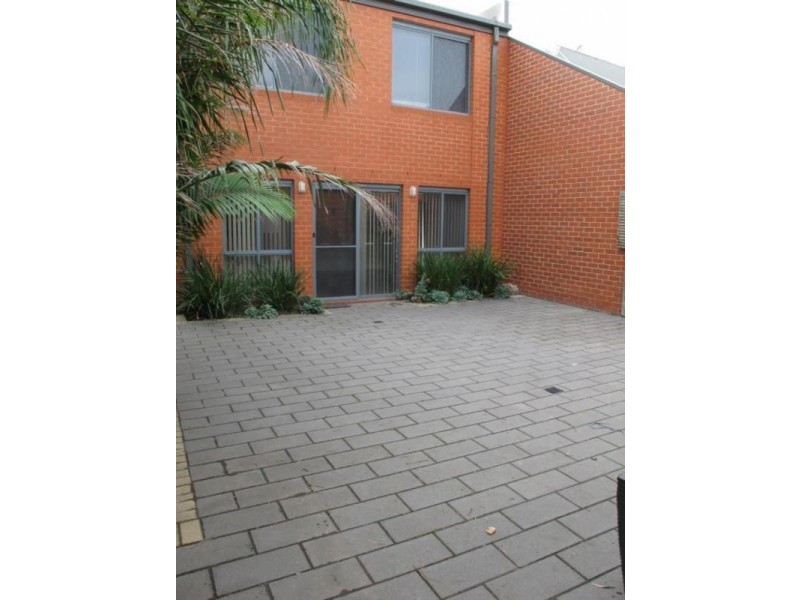 199 John Liston Drive, Newport VIC 3015