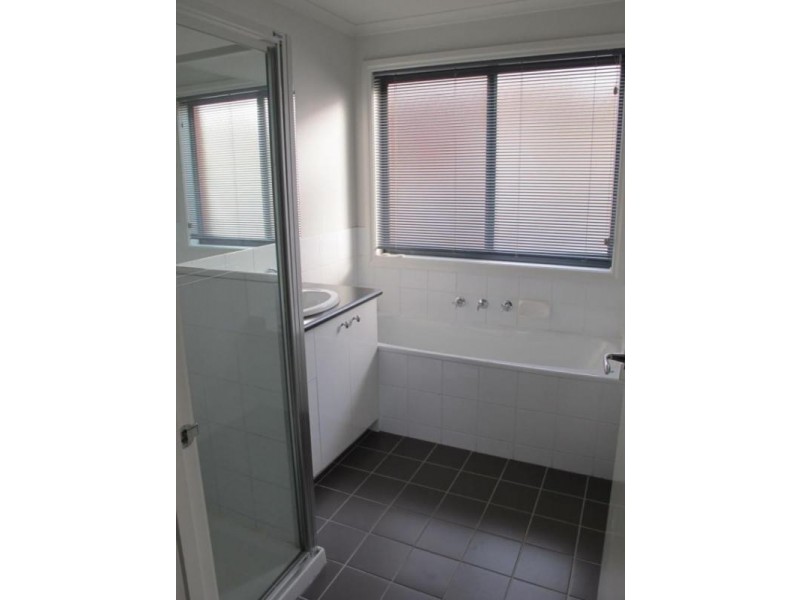 199 John Liston Drive, Newport VIC 3015
