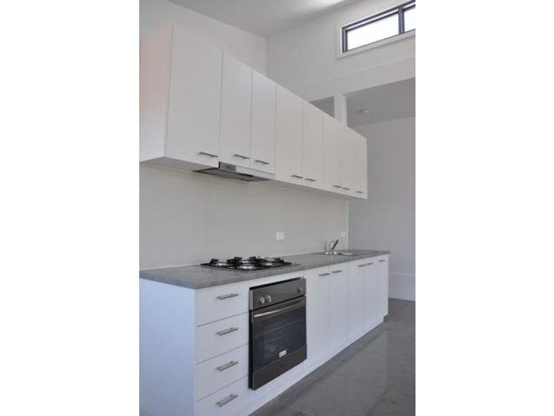 4/330 Melbourne Road, Newport VIC 3015