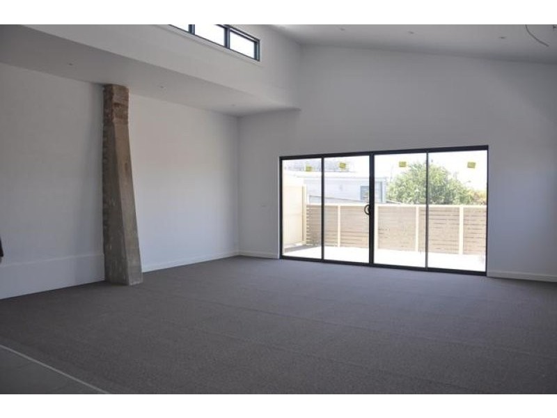 4/330 Melbourne Road, Newport VIC 3015