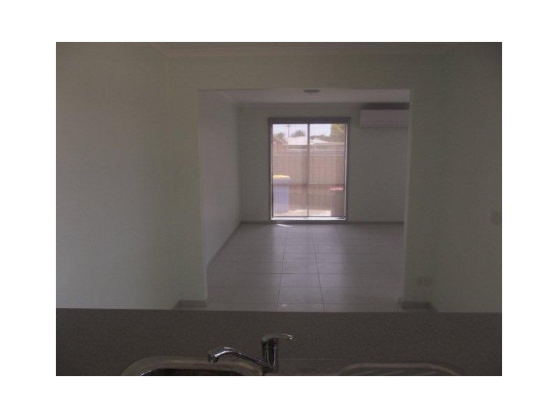 2/8 Conifer Close, Yarrawonga VIC 3730