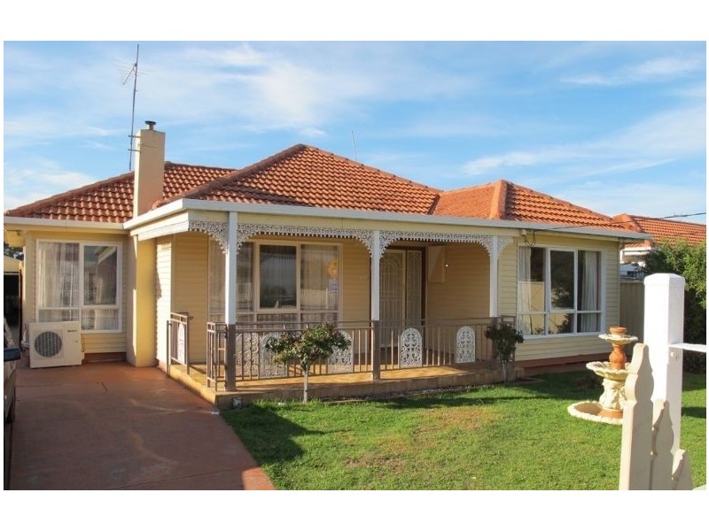 44 MacDonald Avenue, Altona North VIC 3025