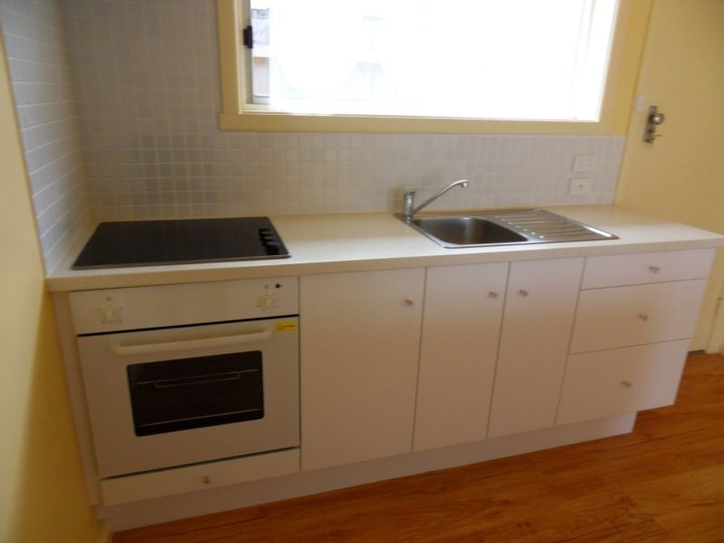 2/111 Park Crescent, Williamstown VIC 3016
