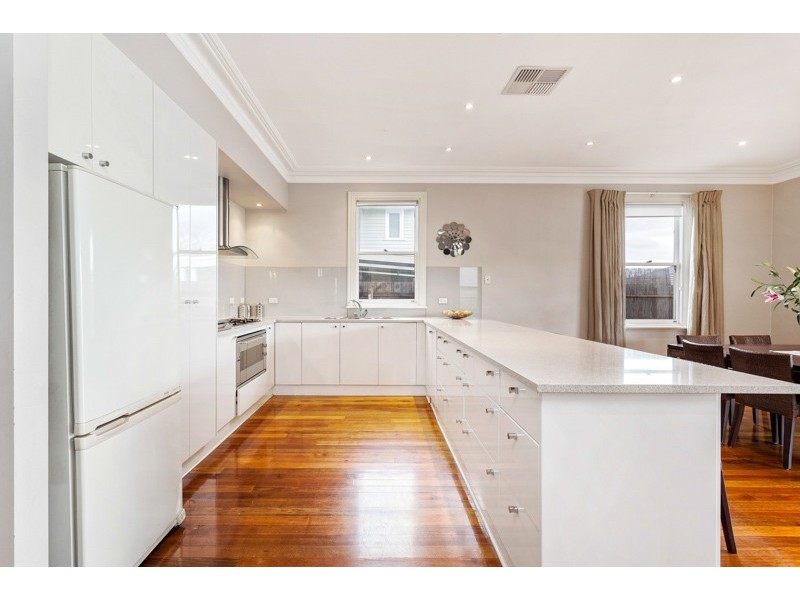 9 Challis Street, Newport VIC 3015