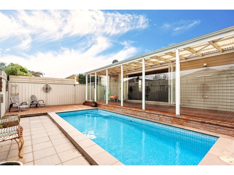 9 Challis Street, Newport VIC 3015