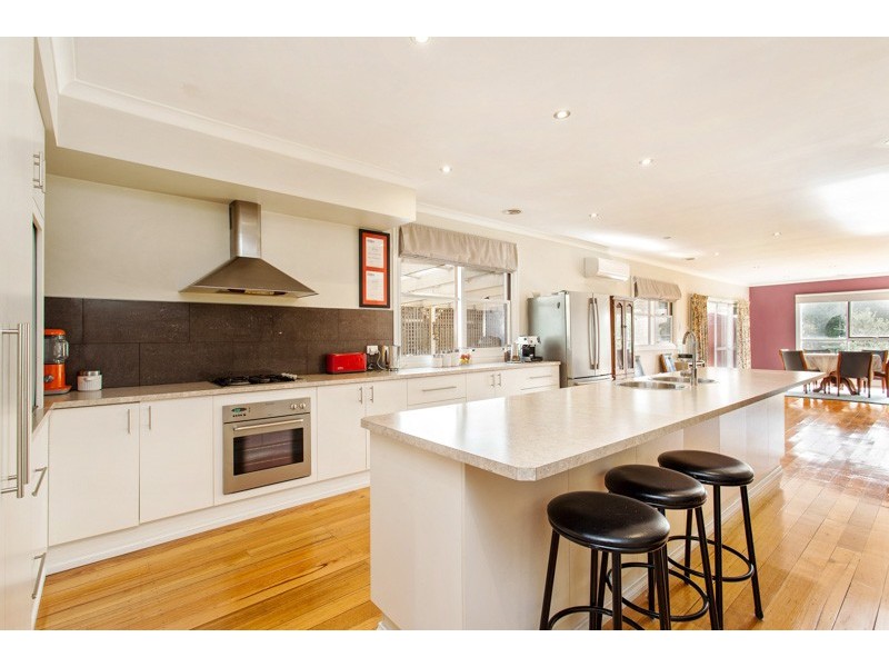 46 Eames Avenue, Brooklyn VIC 3012